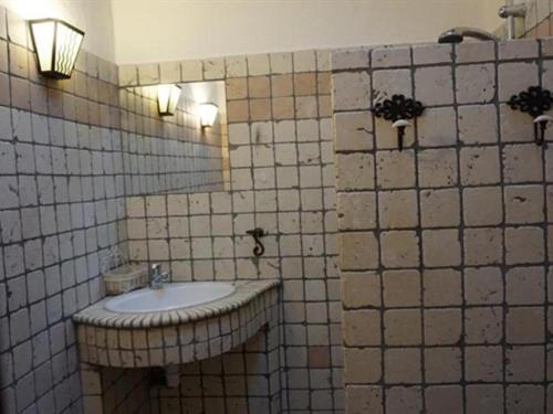 Hotel La Buisse Simiane-la-Rotonde Camera foto